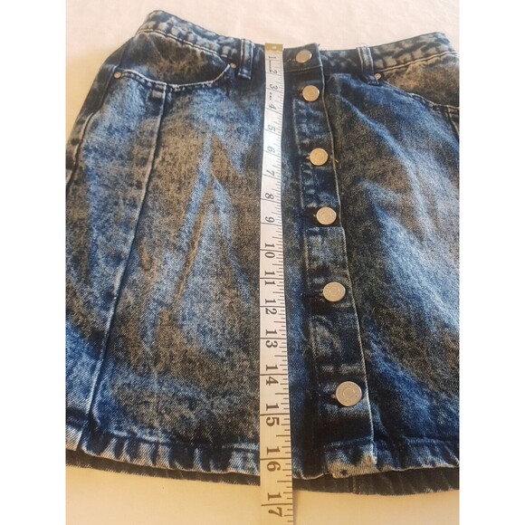 Refuge Womens Skirt Sz Small Acid Washed Button down Denim Mini Distressed Y2k - Picture 11 of 12